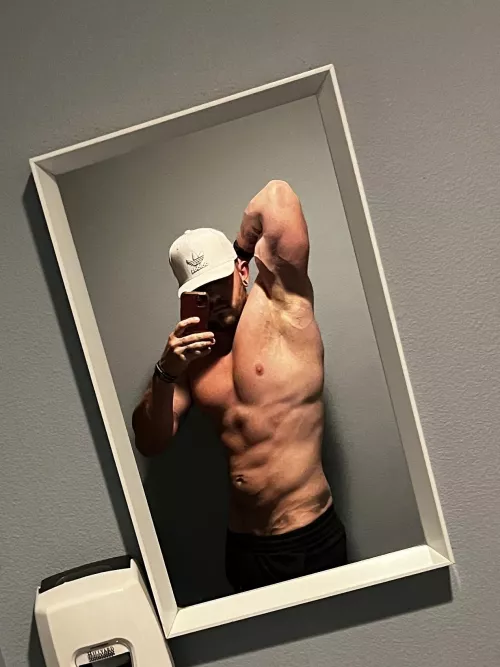 It’s fuck me Friday baby (30)(m) by Wise_Gap_8330