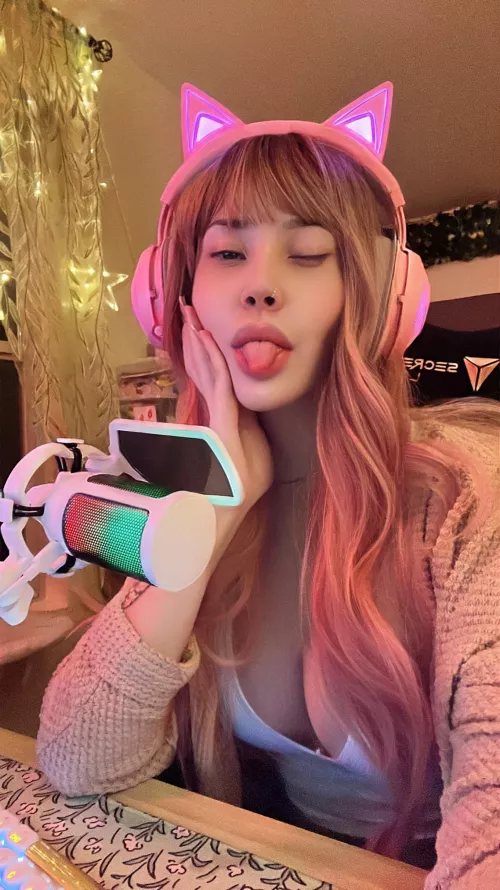 Let's play your favorite video game [oc] by FeliciaVox