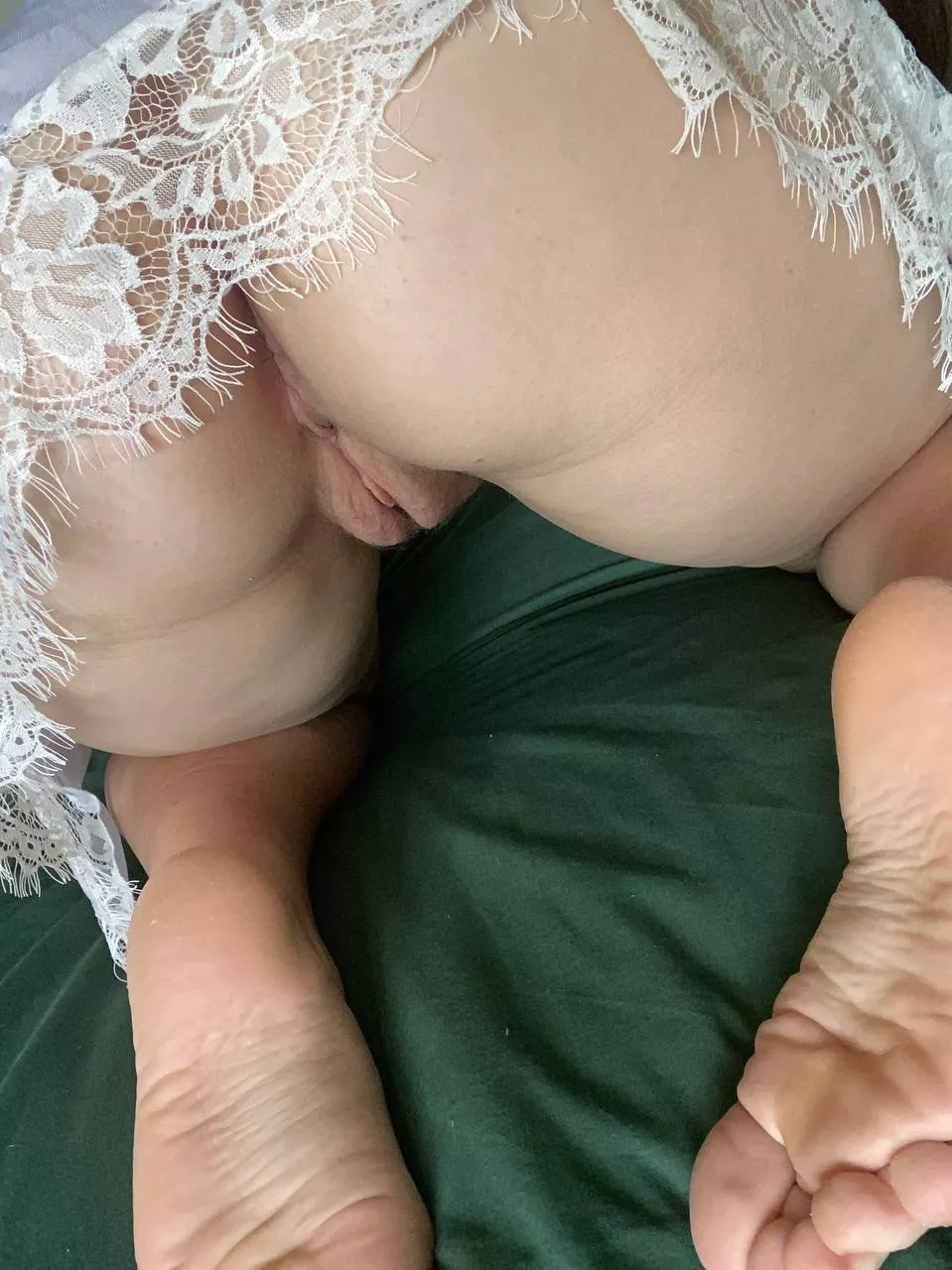 my feet is made for drain your balls [oc] posted by tunderose