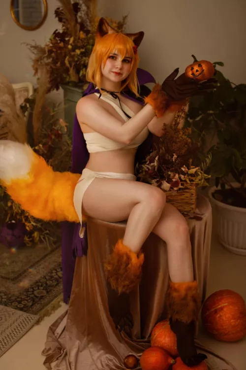 Senko ( Minty Miyako ) [The Helpful Fox Senko-san ] by Minty_Miyako