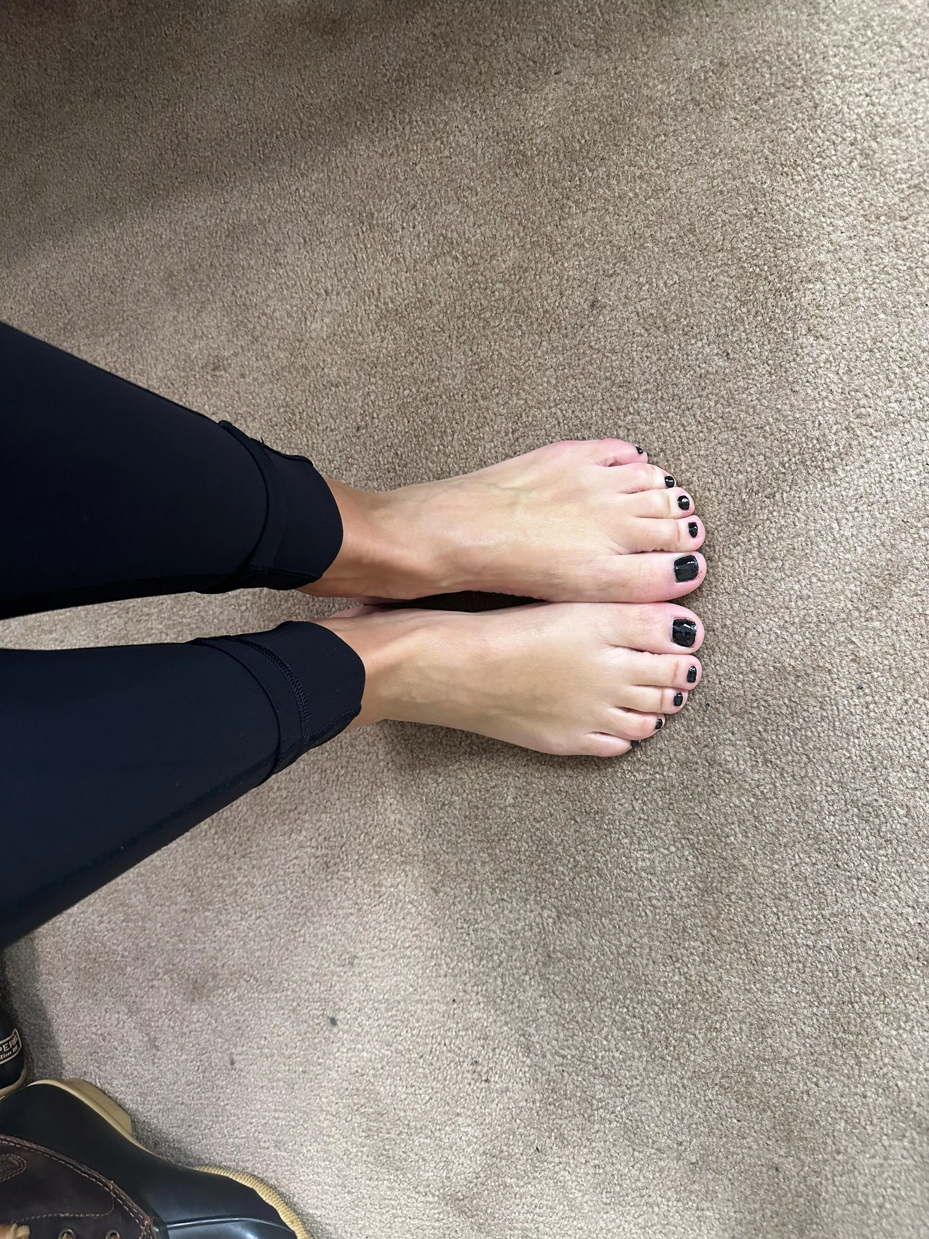 The POV of my cute toes! posted by fitnesswife1983