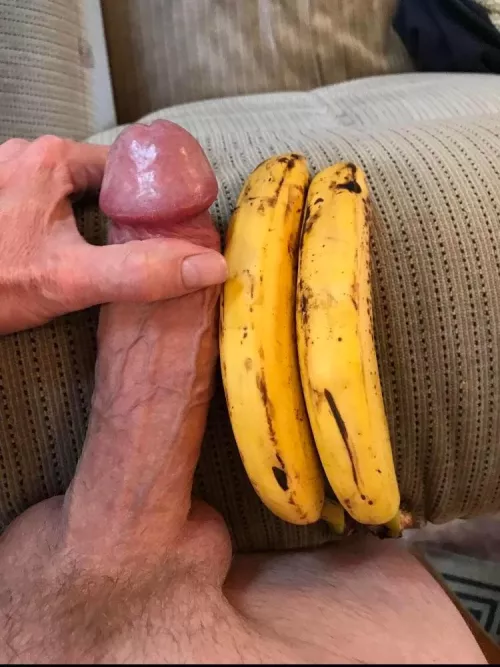 Want some bananas 🍌?? (Dm me) by Expert_Instance_7525