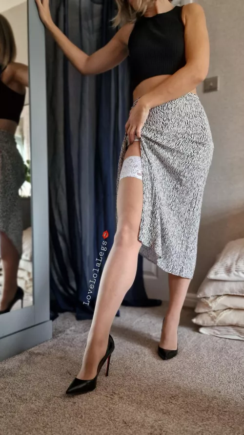 White lace top stockings for work today 👄 by lovelolalegs