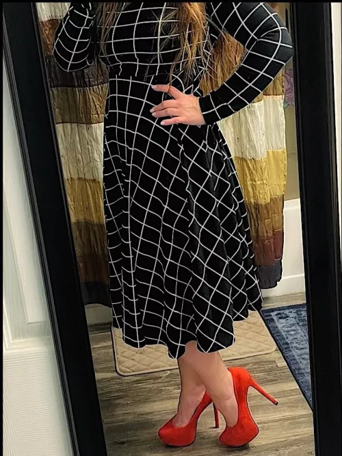 🖤 🤍 🧡 a classic color combo with my own flair for a splash of color 🍊 by AZ_Heel7Wife