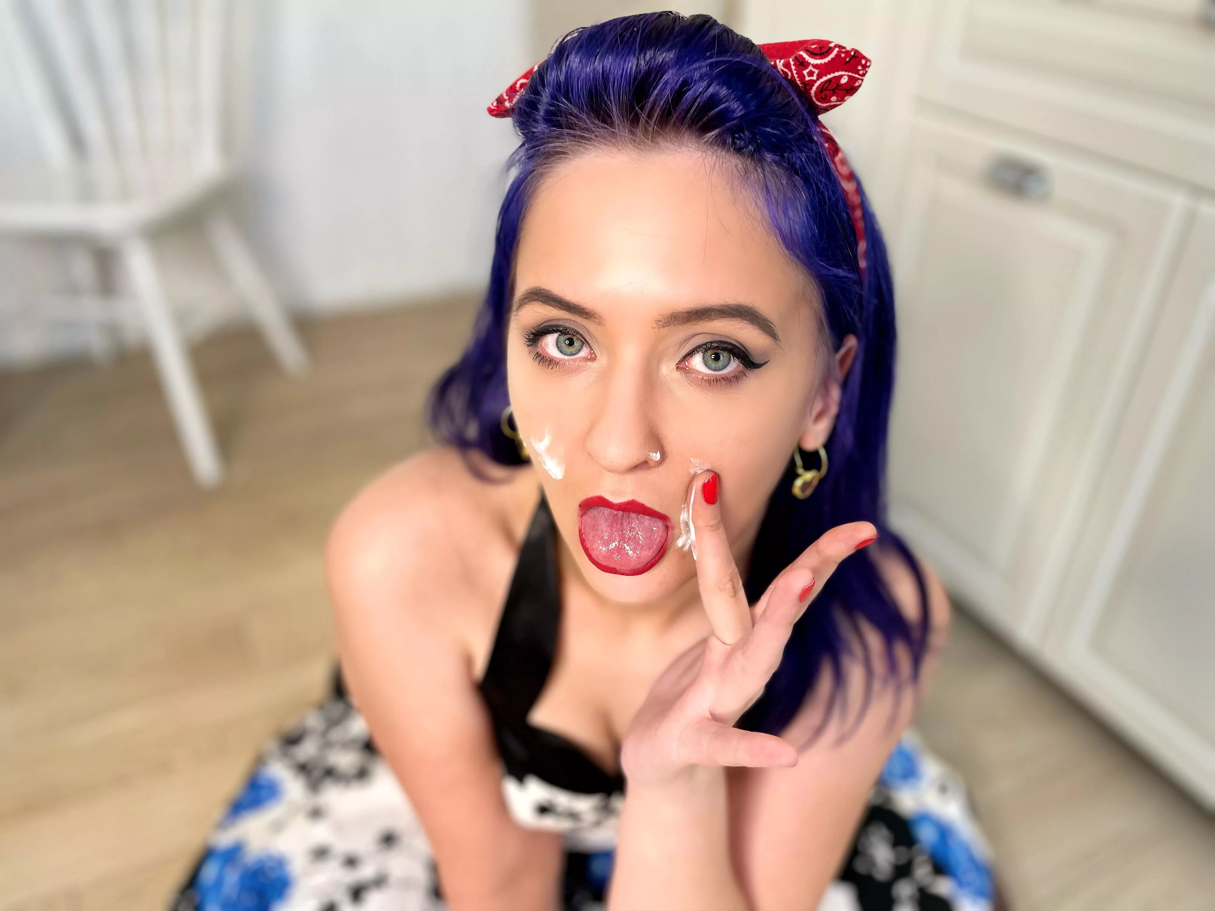 Are you ready to unleash your fantasies? 😈🔥💦 https://chaturbate.global/amalyvill posted by Honeygir1s