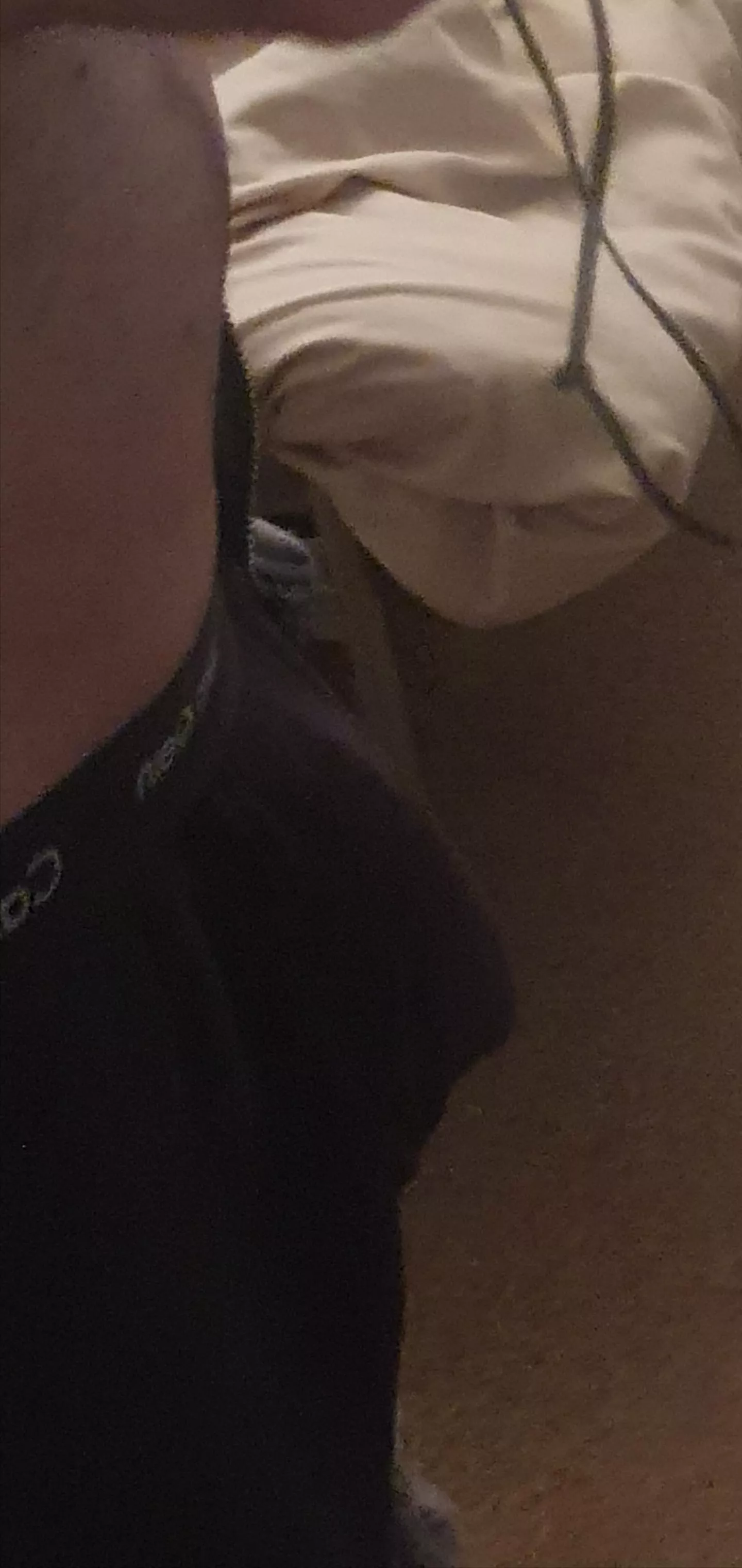 Bulge from the side 😜 posted by Chemical-Worker-1224