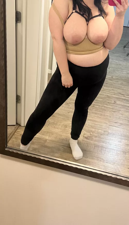 Choose your tits tonight by rosetomlinson9