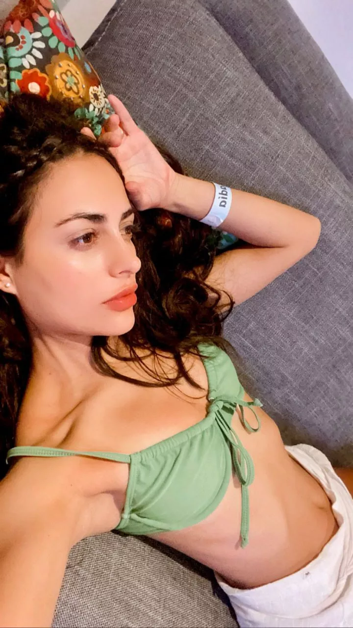 Eat me or I'll eat you. You decide😘 posted by DNggokid6C