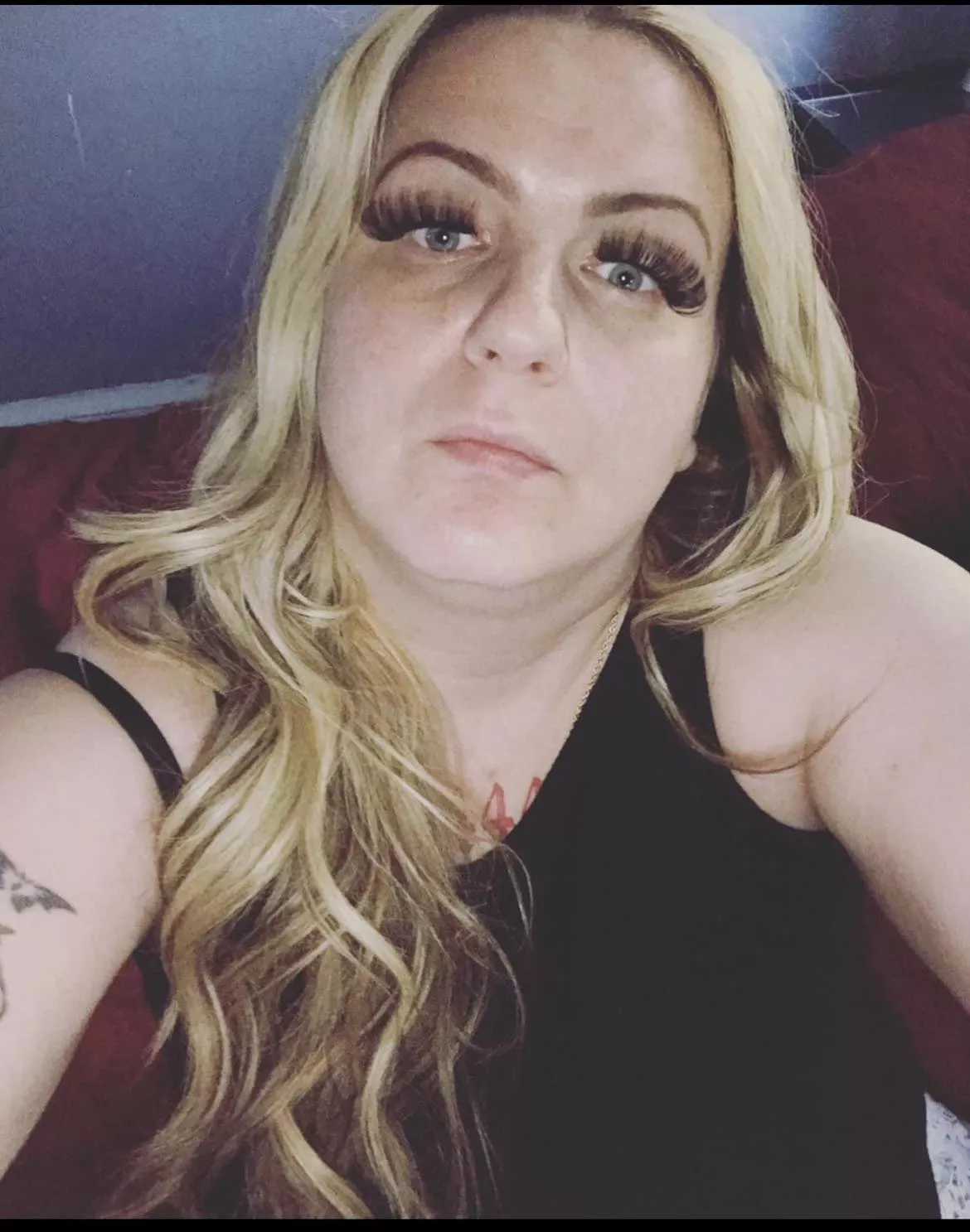 Follow me @sammyraxx88 posted by sammyraxx