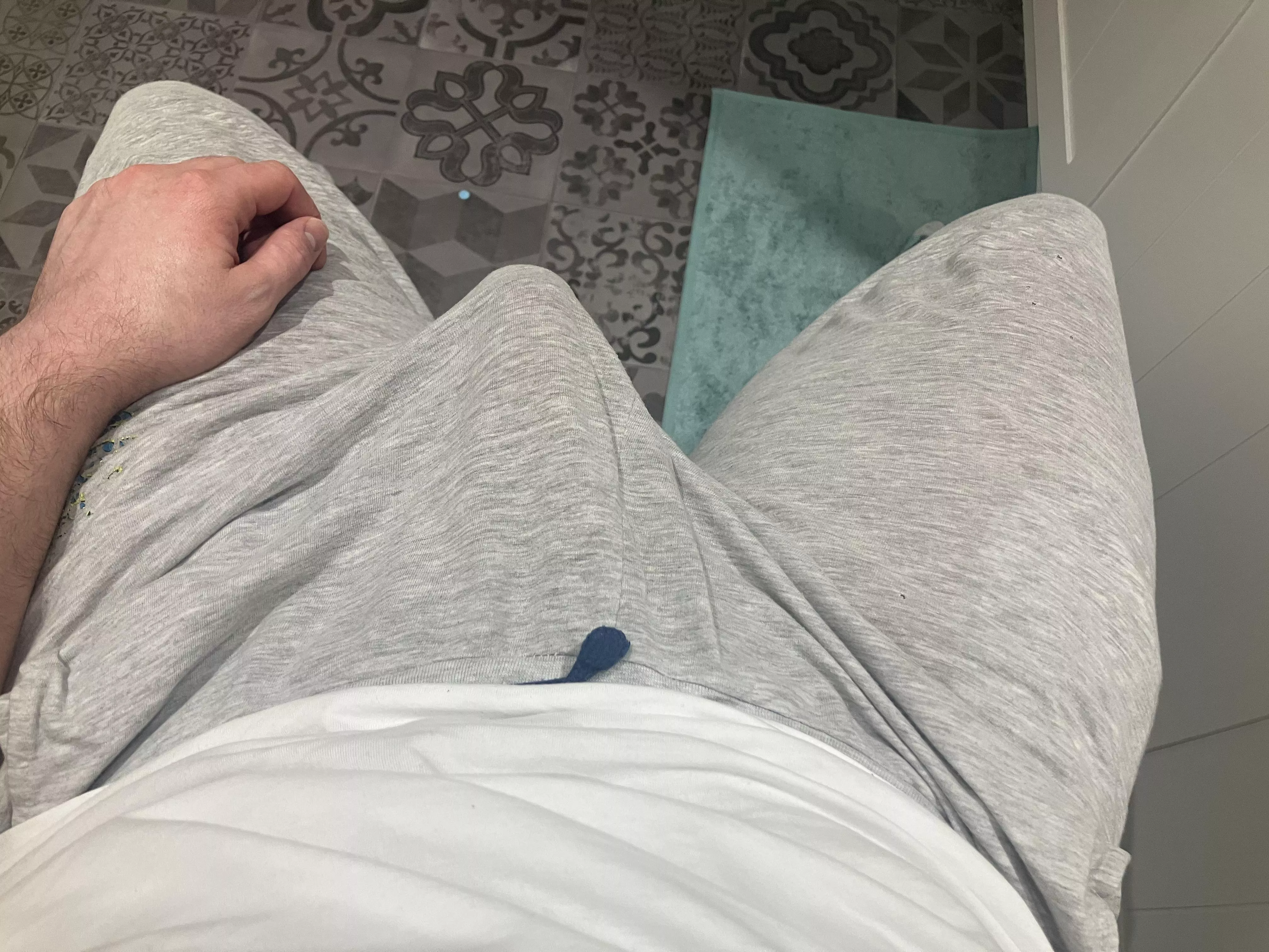 Grey pyjamas are great for any visitors posted by 199sixxx