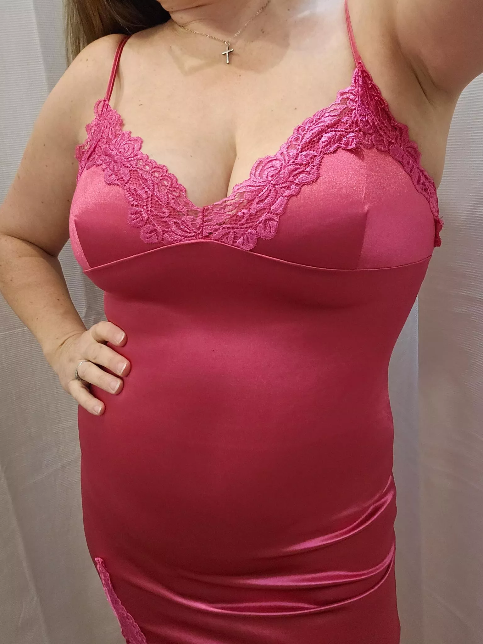 Happy Saturday from Iowa! 42F posted by Easterniowahotwife