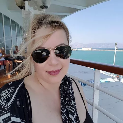 Hi all! Do I look sexy? by bbwnicoleann