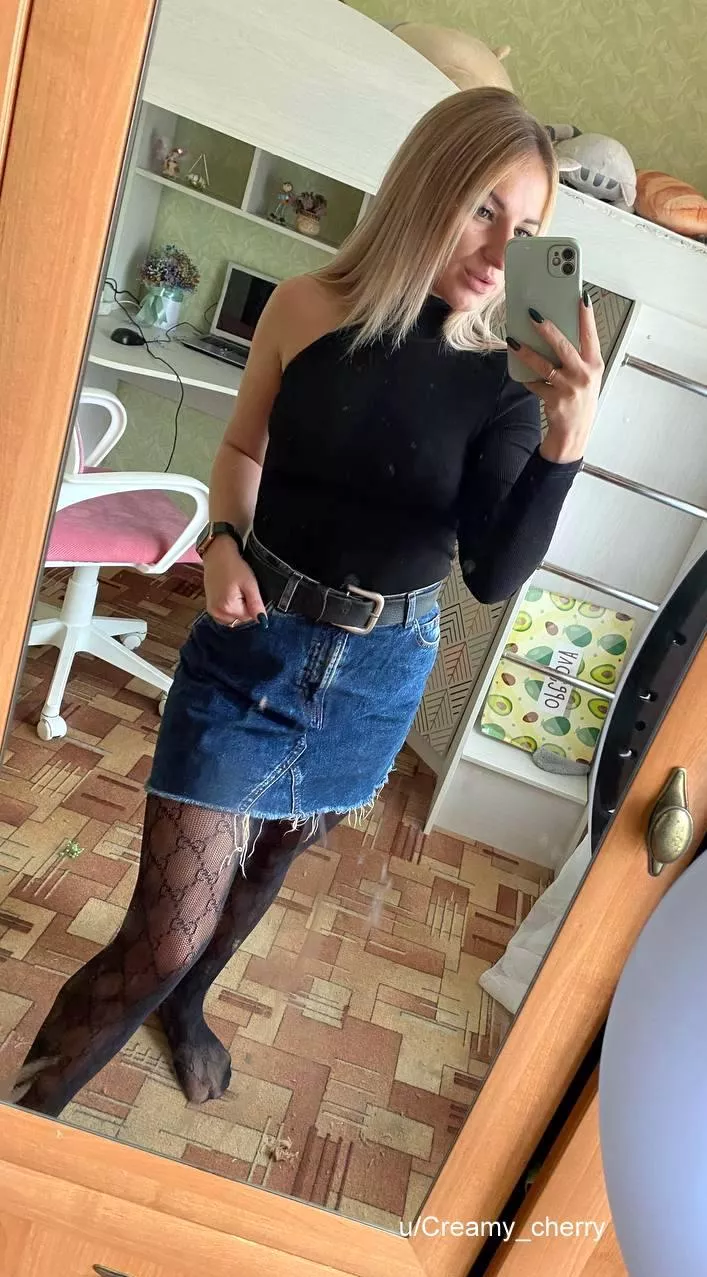 How’s my work attire? posted by Creamy_cherry