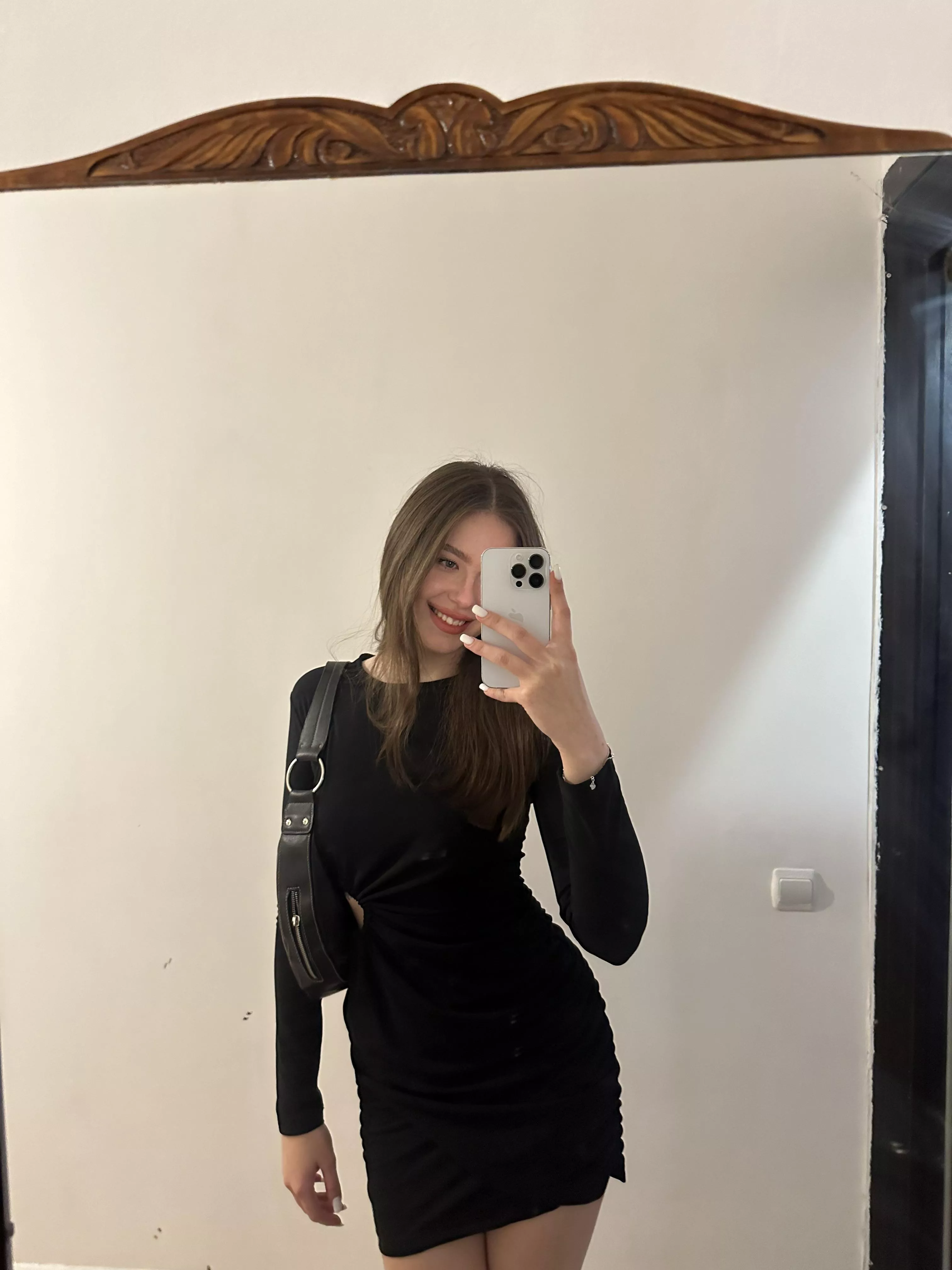 I always feel confident in this dress 😎 posted by Yummy_Strawberry_535