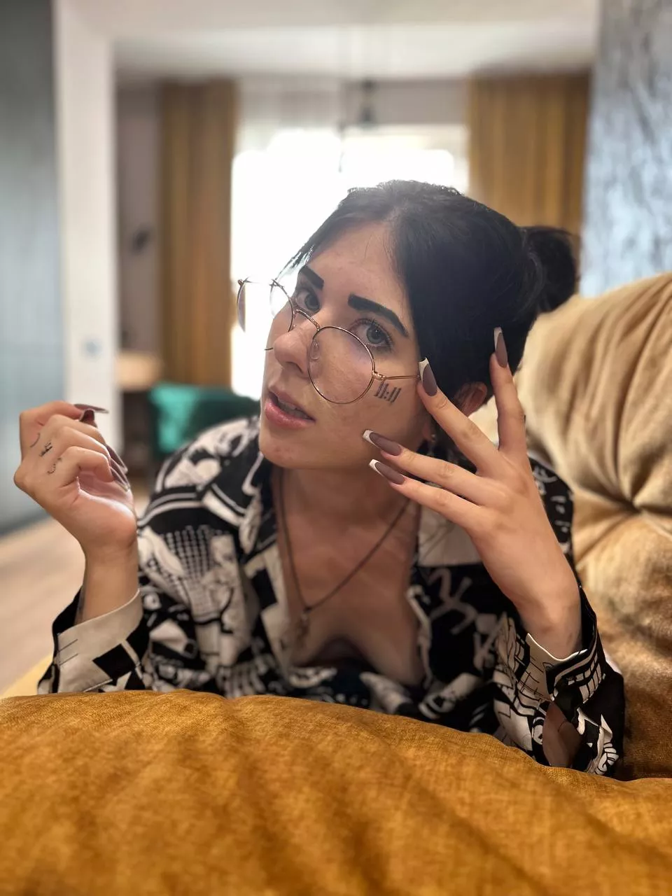 I don't like to wear a bra, I need my breasts to have freedom posted by jaggedmishap