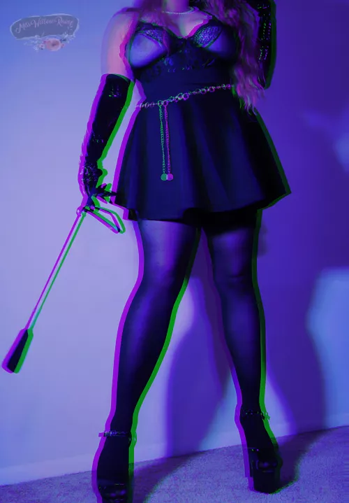 I know you crave being controlled, desire to be obedient! 👑 Mommy is here to use you, push you, and break you. DOMME SESSIONS ☆ PICS&VIDS ☆ LIVE CAM ☆ WORN ITEMS | SISSIFICATION•HUMILIATION•SPH•CBT•BODY WORSHIP•CEI•PETPLAY [SEXT] by MadamWillow