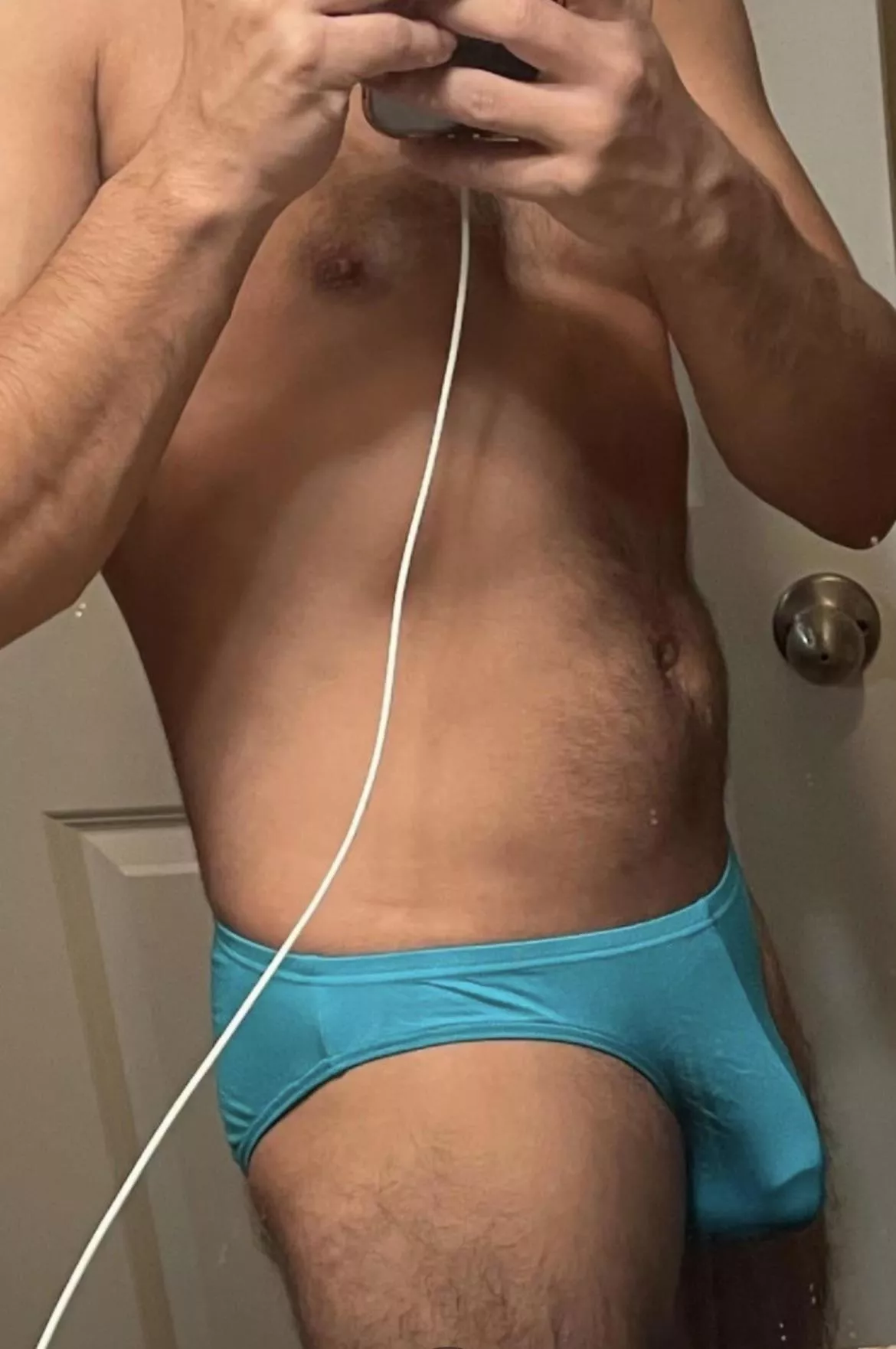 I like this color on me posted by zr3330551