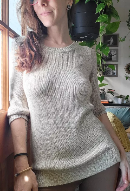 Nothing like a nice warm sweater ☀️ by morningg-sun