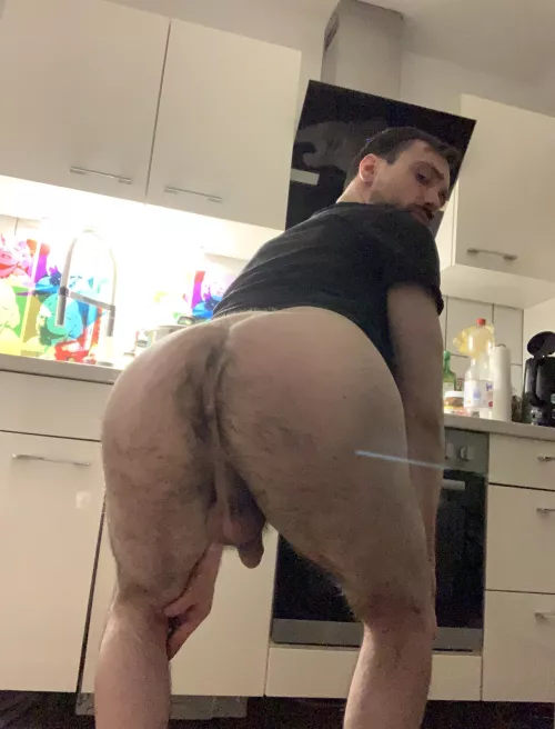 Selfie in the kitchen🍑 by CalligrapherThese705