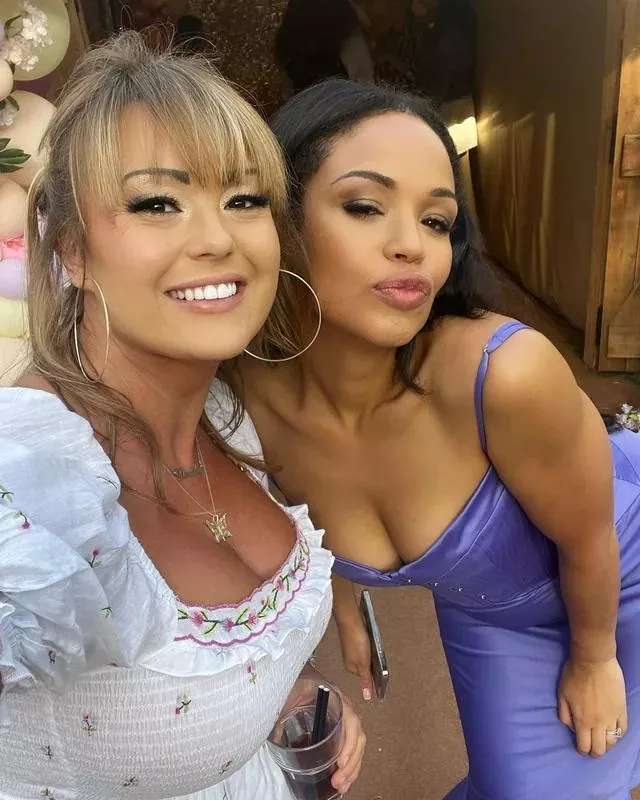 Smile says it all posted by ExtraLargeJuggsLover