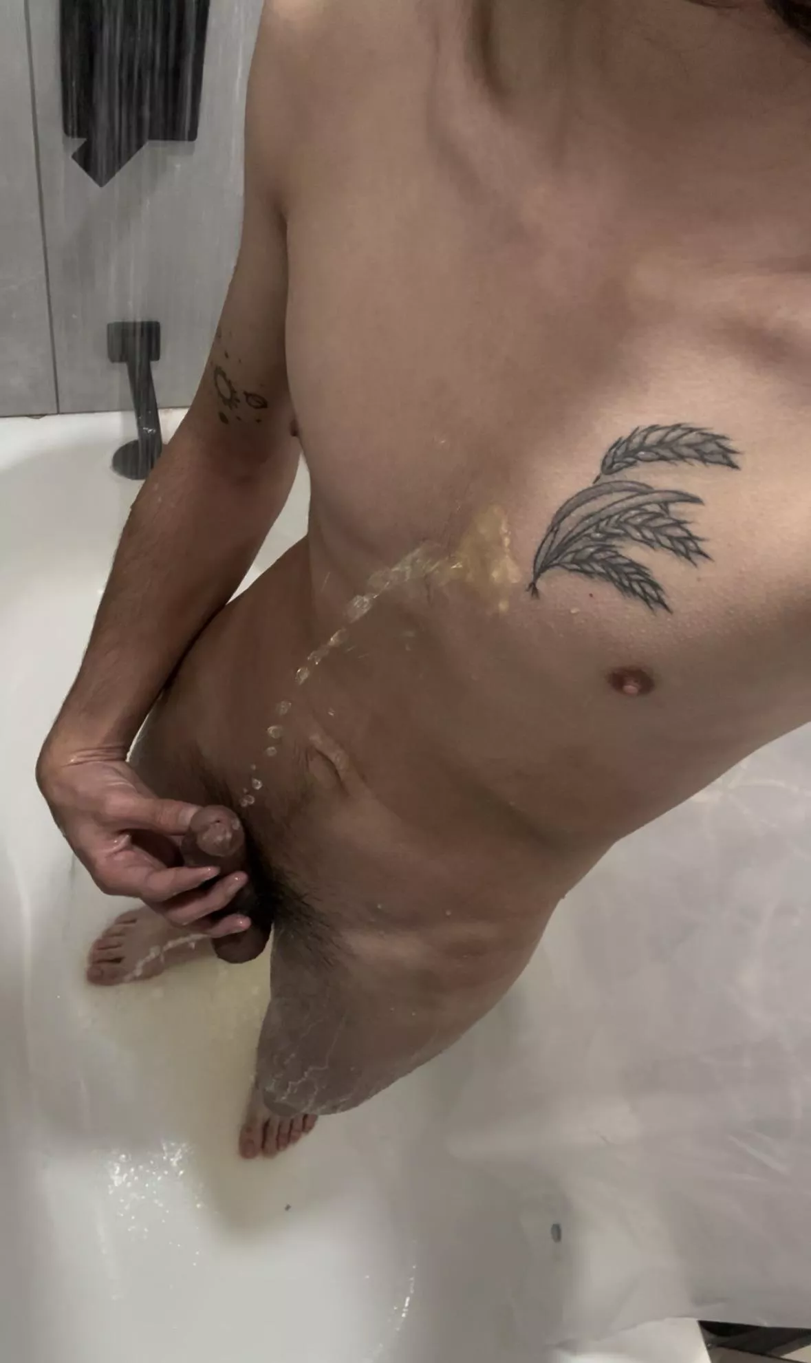 Who else wants to shower me 🥰 posted by No_rest_for_lex