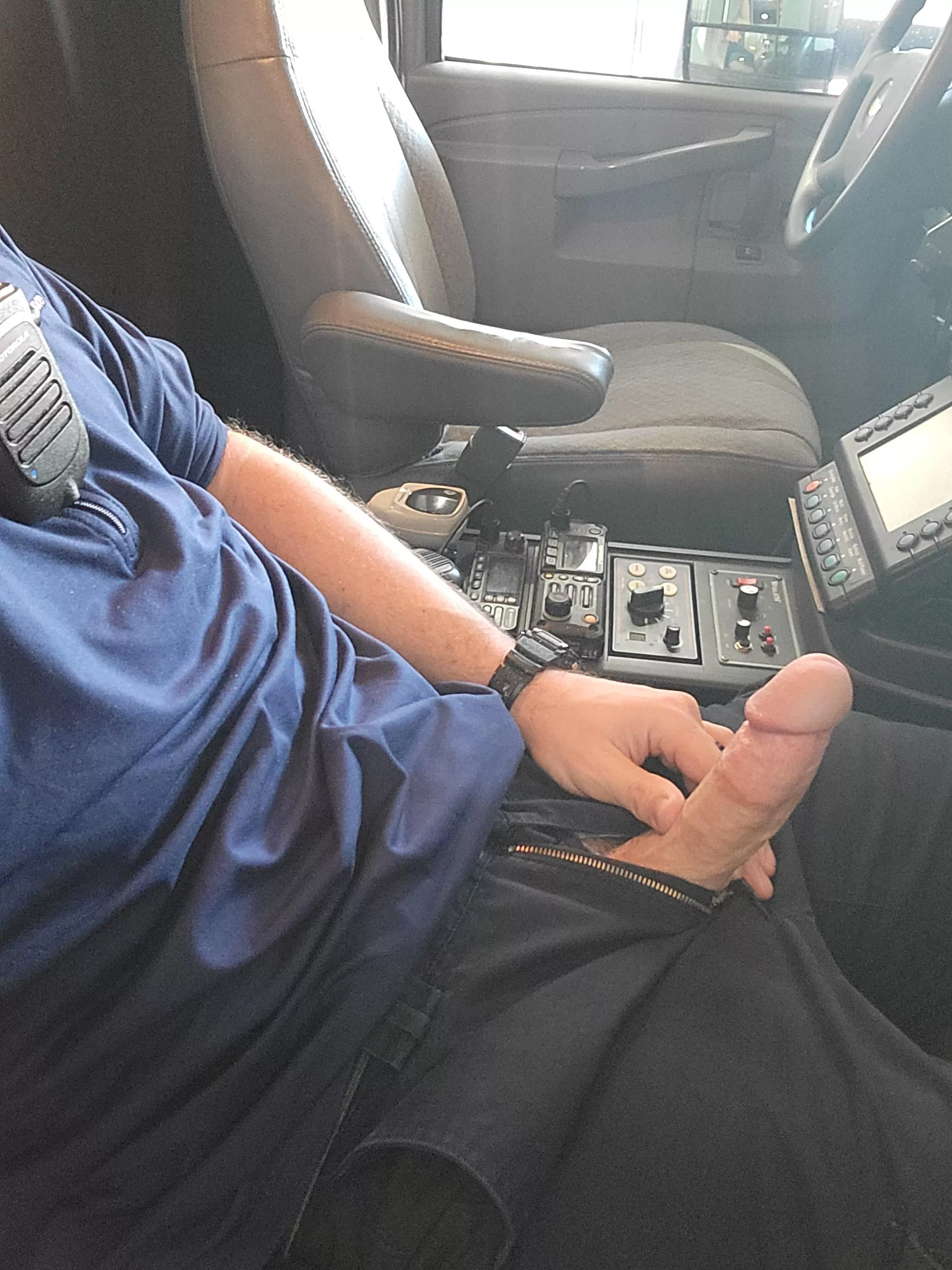 Who wants to help me unwind after a wicked run? posted by paramagic82