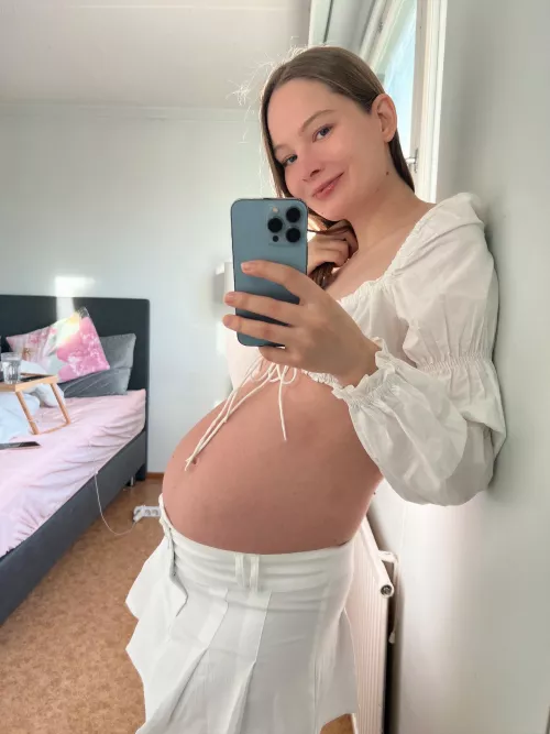 Can I still pull off a crop top? by FutureMilfSophia