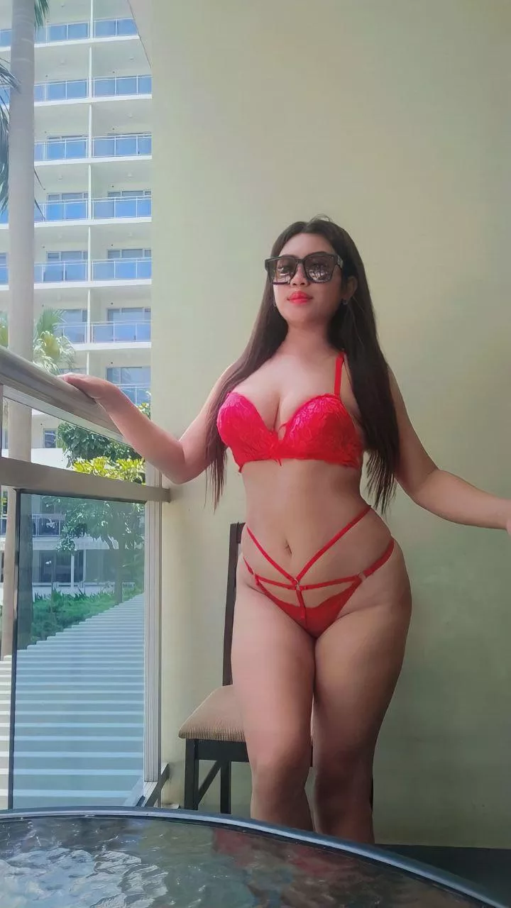 Ever dated pinay? [F] posted by SexyMiyah