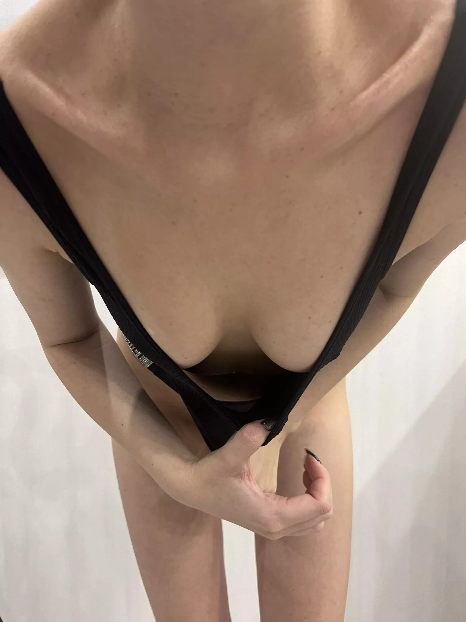 I bent down to show you the beauty posted by guardeddocking205