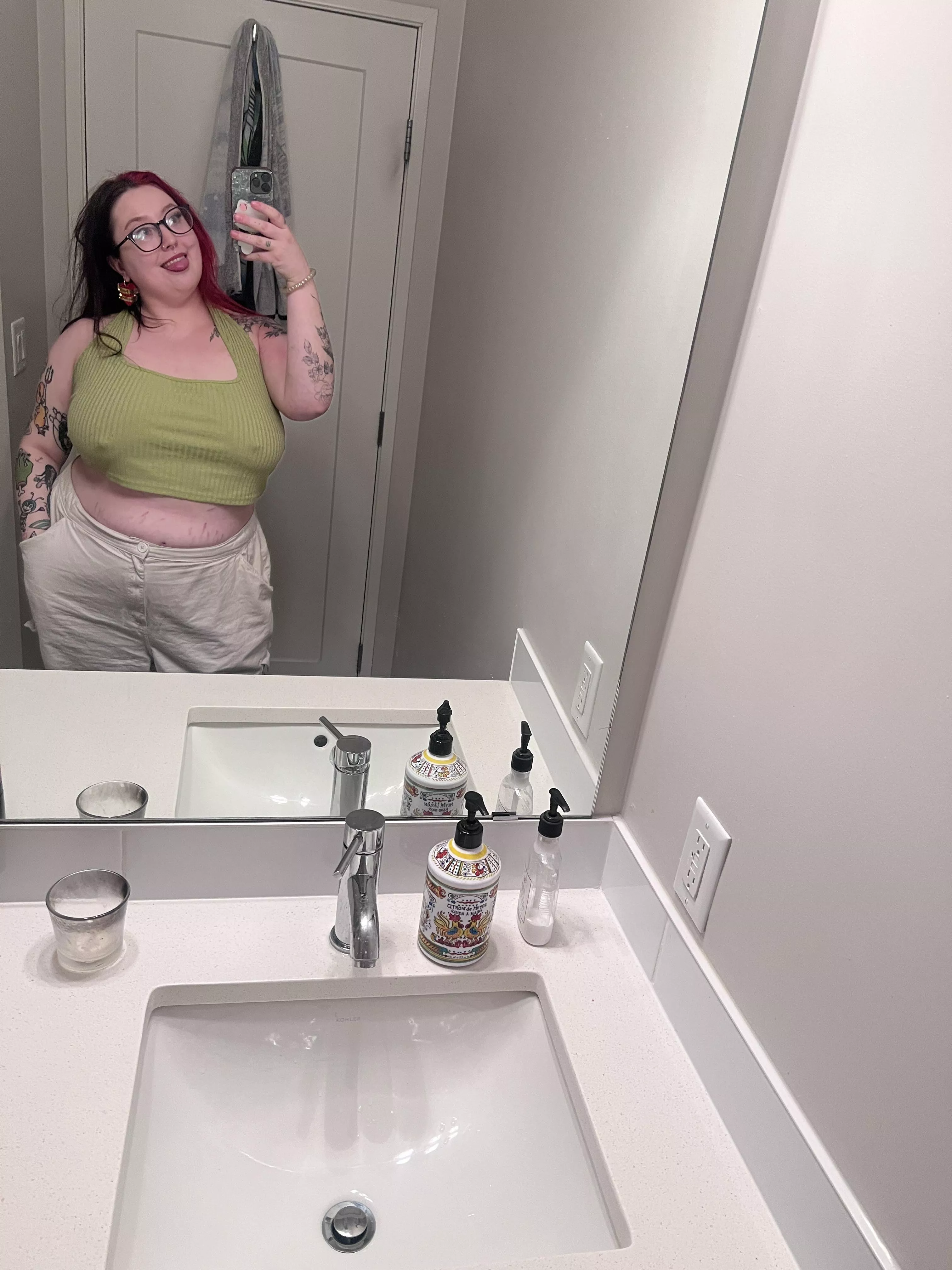 I love a little tease ;) posted by oclementine