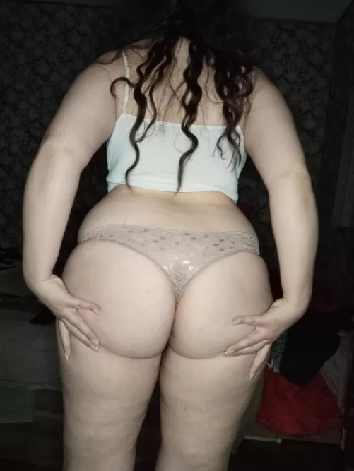 I want your face there baby by Pammjones