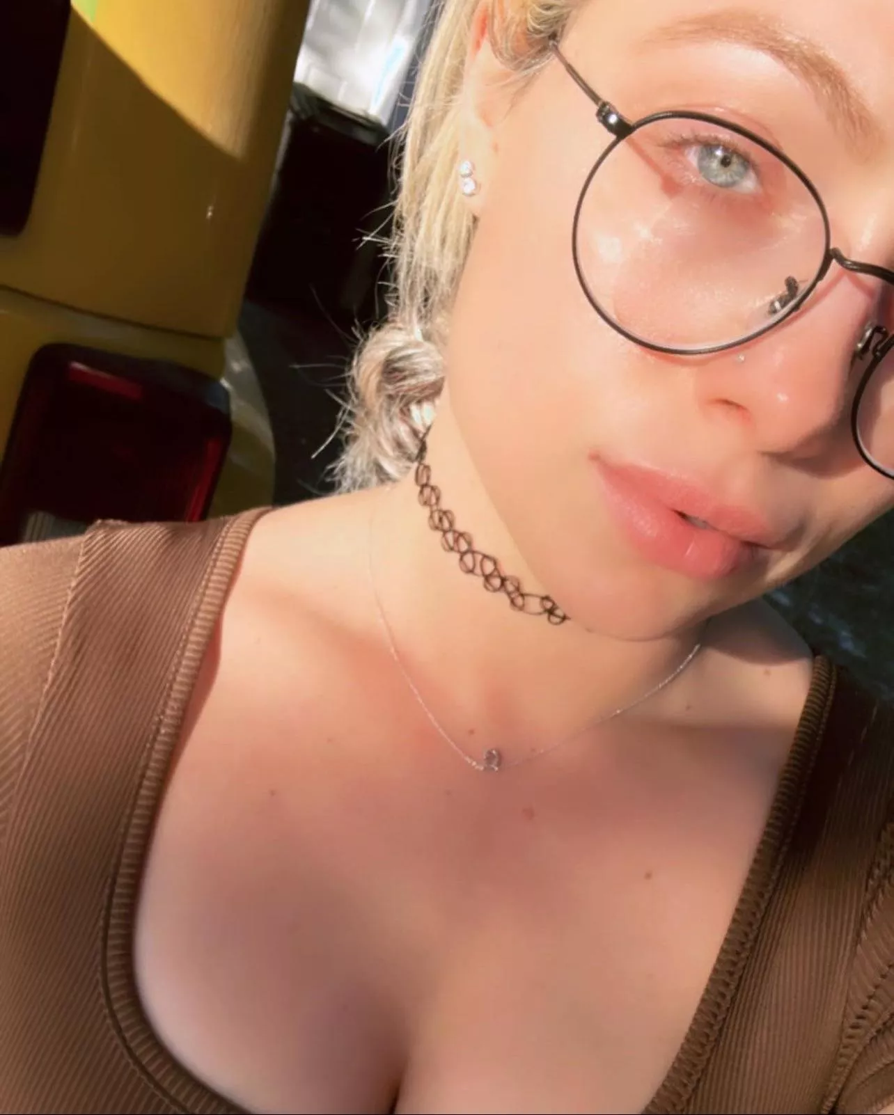 Liv Morgan posted by SheetAcrobat