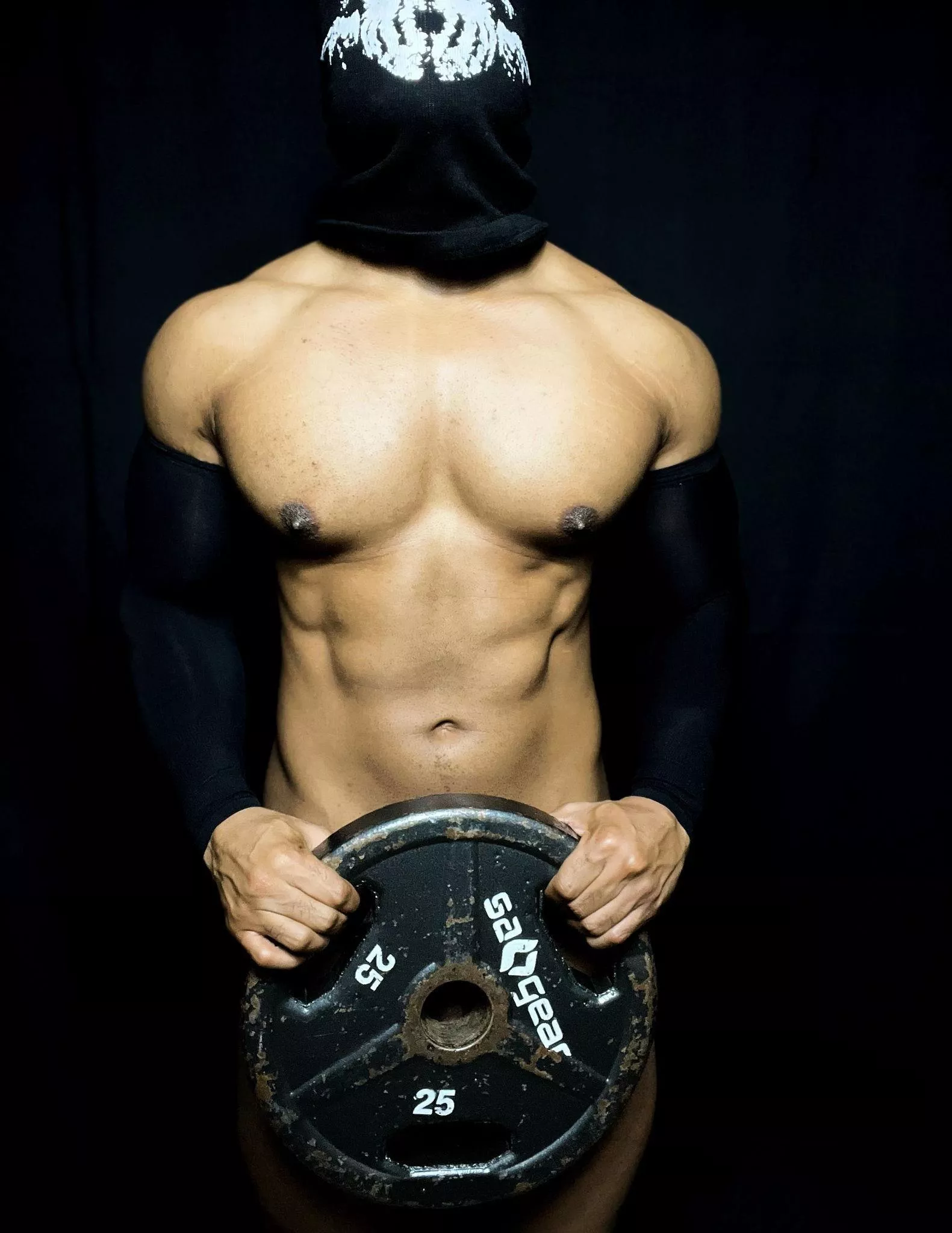 (m) Had to find a larger plate posted by skulzen