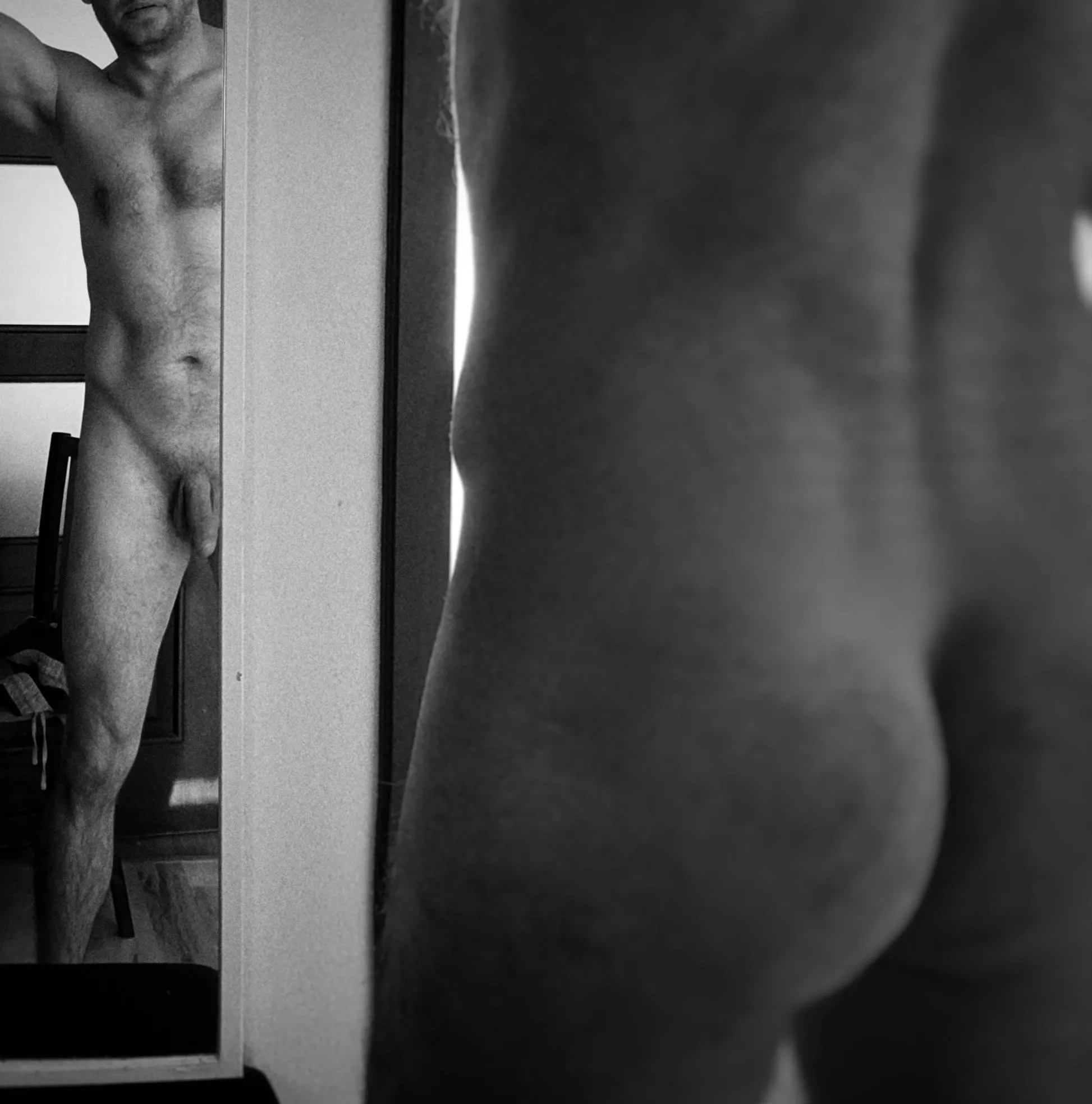 Man in the mirror 😈 posted by No_Army_7992