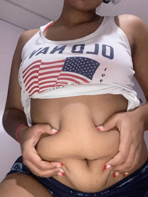 My desire to become a giant balloon is insatiable. by delmarv419