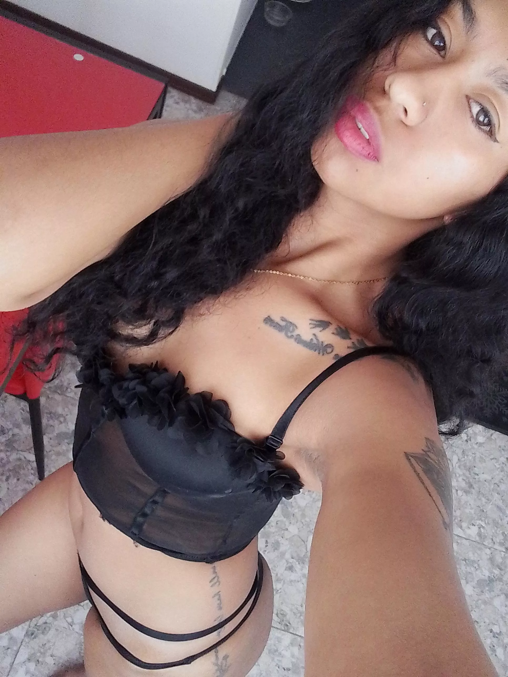 On our first date, I want us to watch Netflix, relax, and work on each others body posted by GuardedAntelope