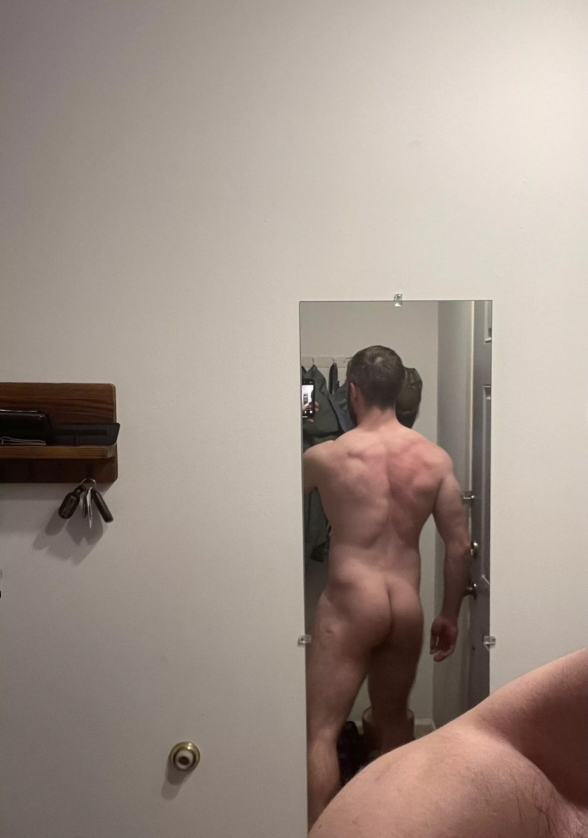 Showing off my cake for my cake day 🎂 [m]30 posted by Imadethisonthetoilet