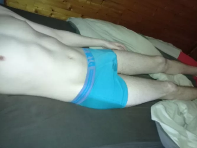 25 m french beta lost so i have to send my ass to all d or comment by KevHere81