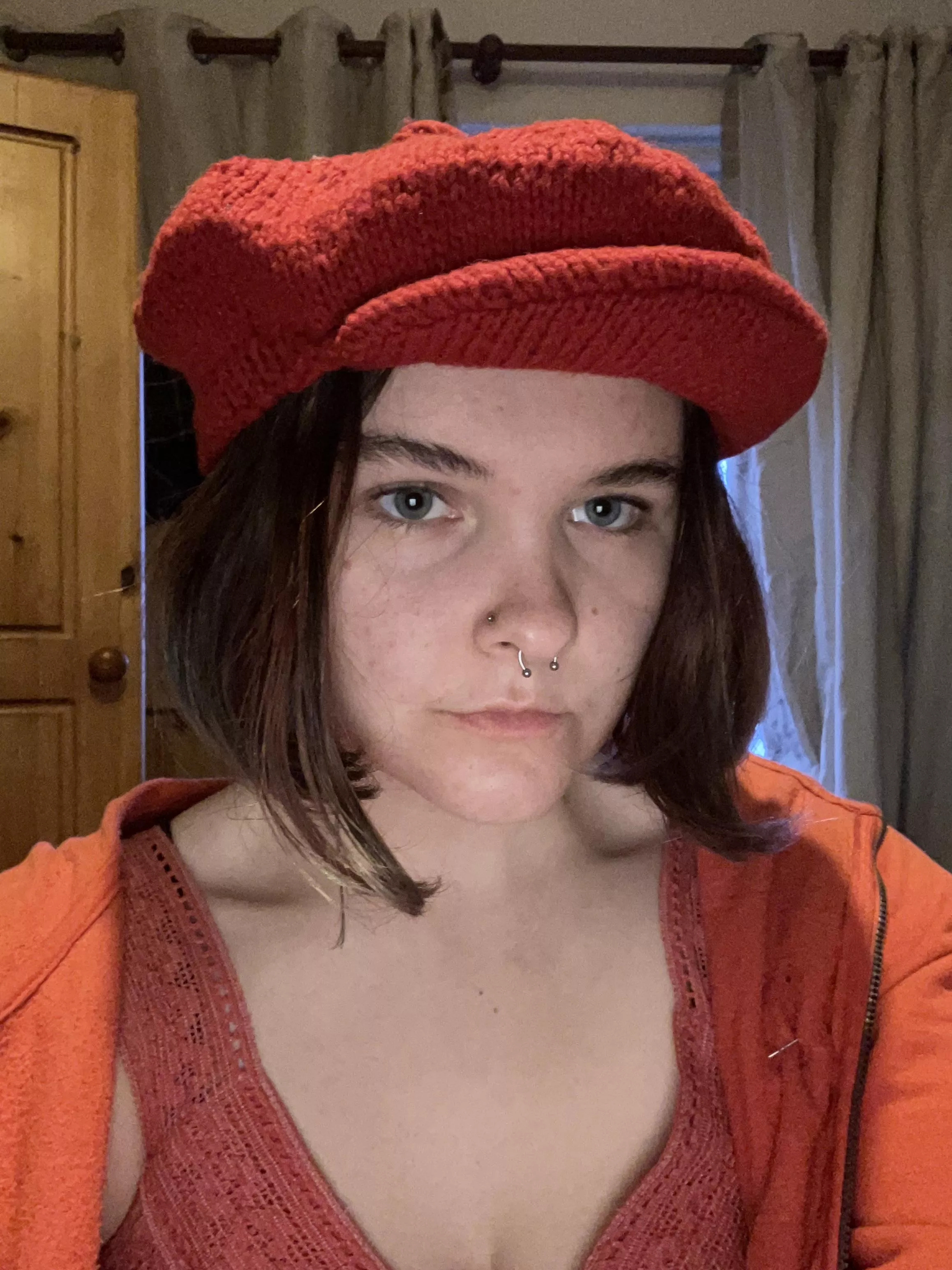 Am i cute ? 👉👈 posted by c4tb0y_6