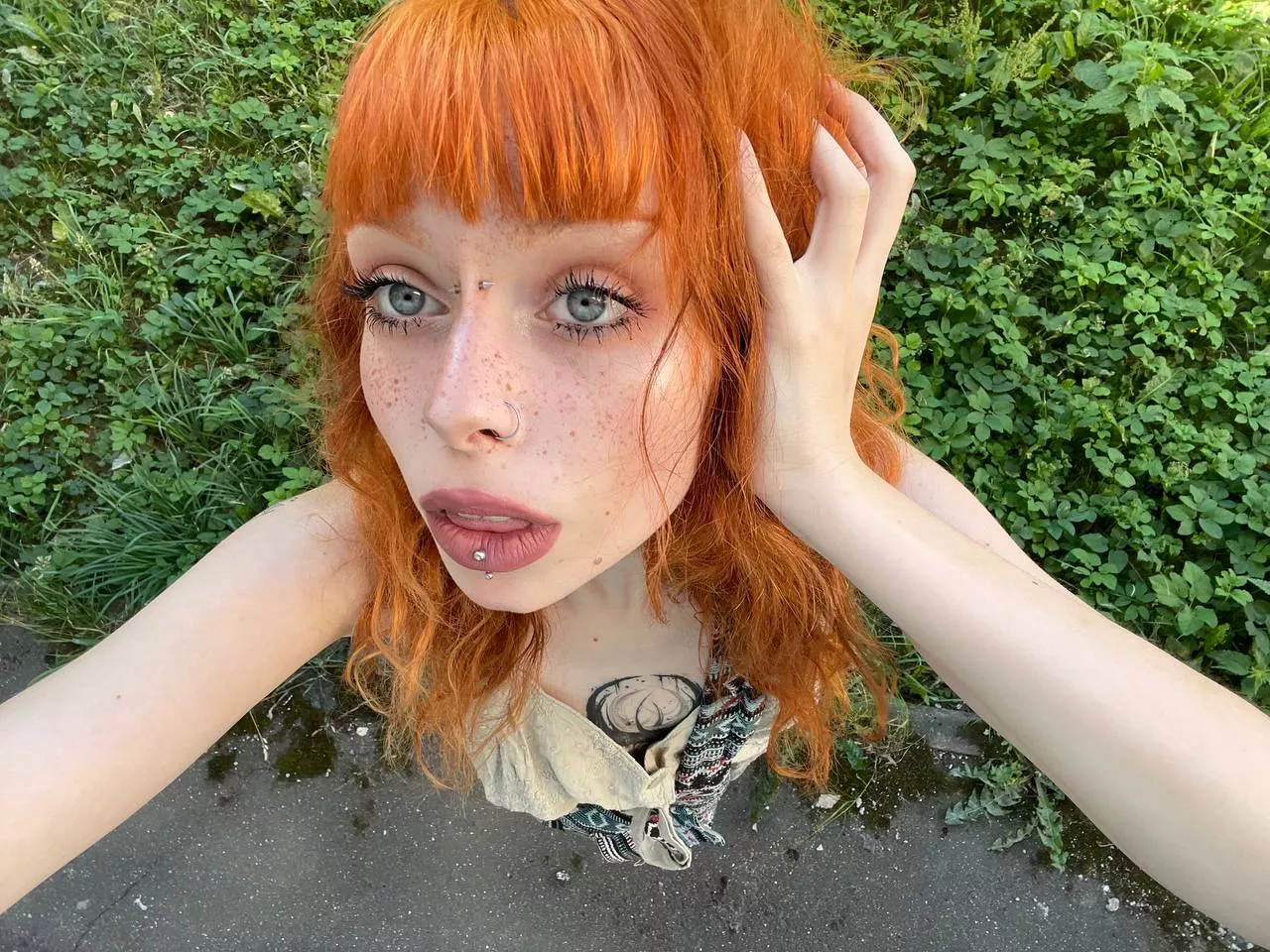 blue eyes are usually a symbol of loyalty posted by Bettyboopsboopt56