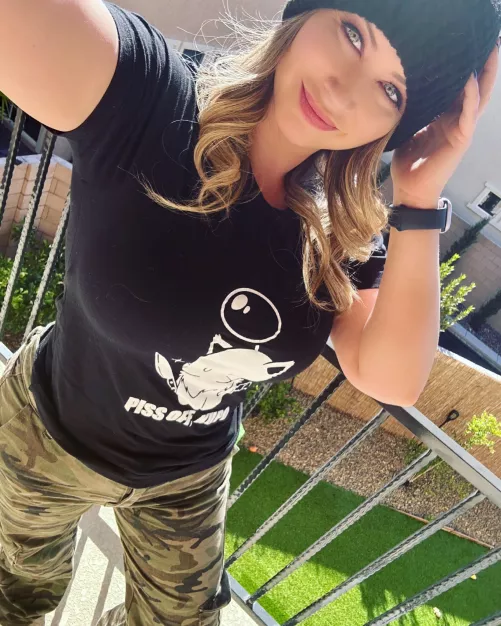 Gorgeous by carl6236