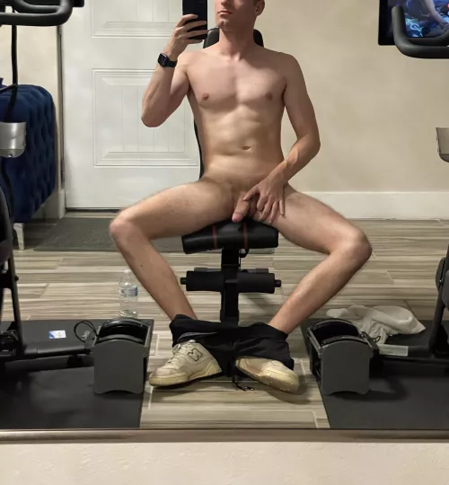 Got naked at the hotel gym by Mrwezep