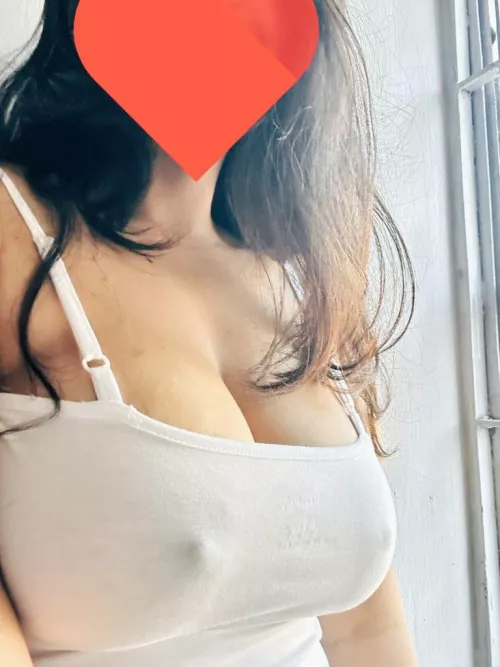 I feel horny. Do you? by No_Butterscotch_4341