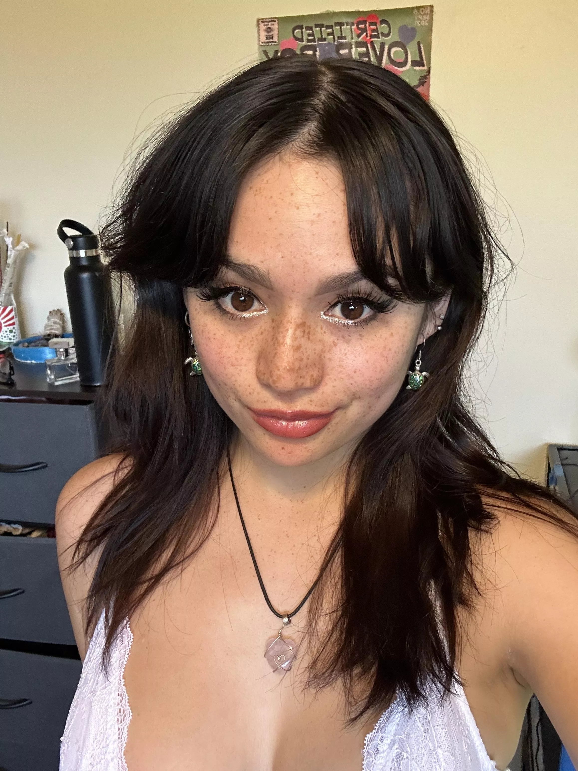 I like men who loves freckles posted by NumerousMutation