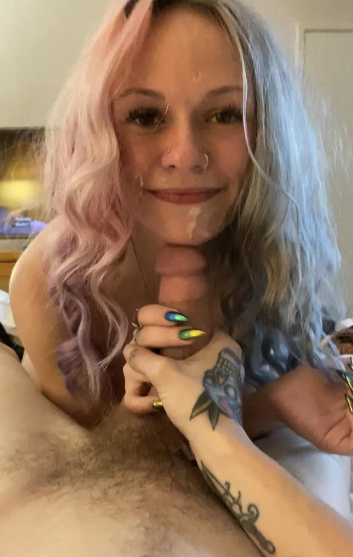 i love cum please i’m begging you cum on my face posted by megs__dead