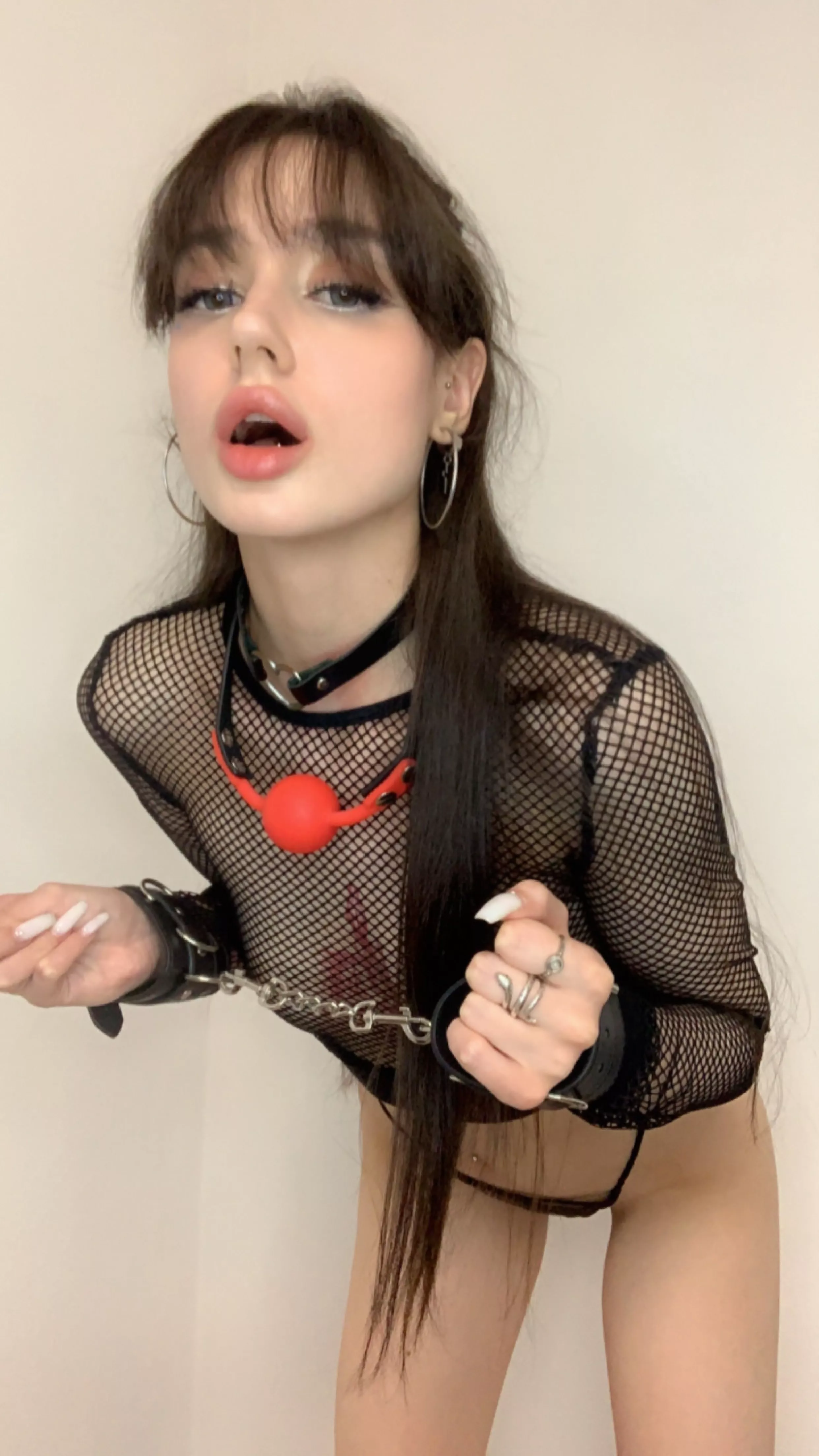 I want to be your submissive girl. posted by Truecrochet184