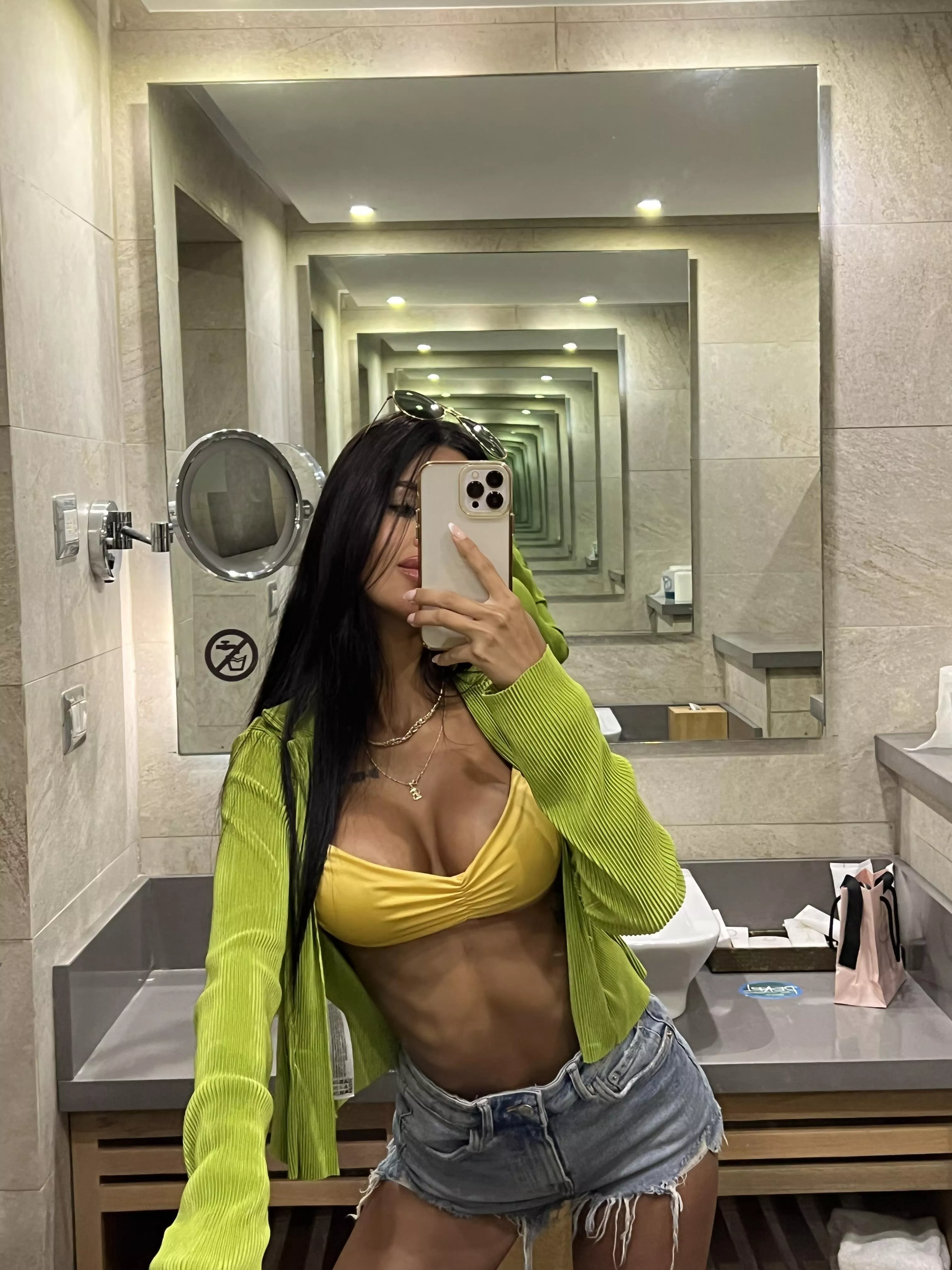 I want you to use me in the public toilet posted by invinciblehonesty