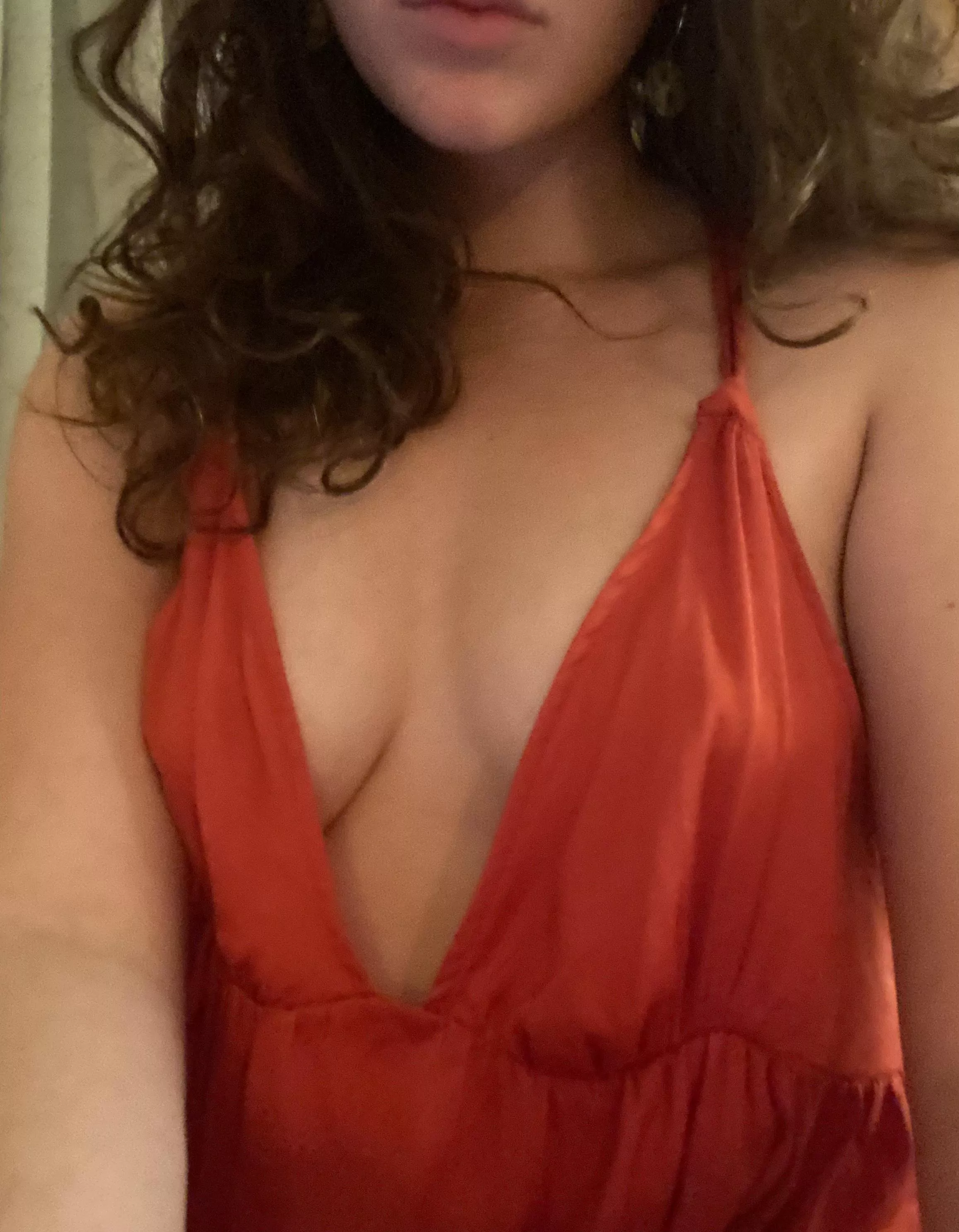 Love this top... though I might need to put on a sweater before I head to class 😇😇 posted by OFbbAria