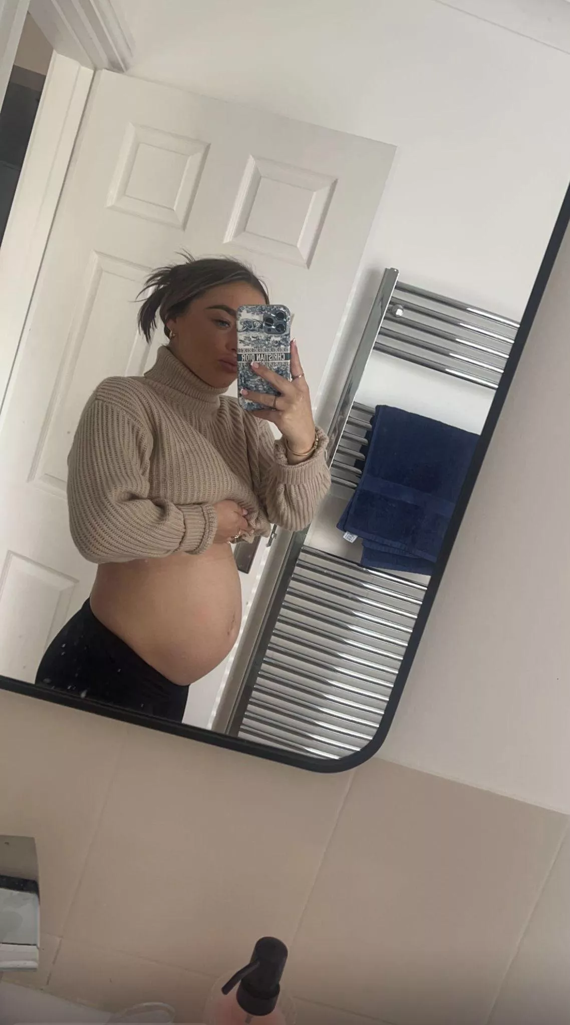 Mirror pics with my bump are the best [pregnant] posted by JuniorPounding