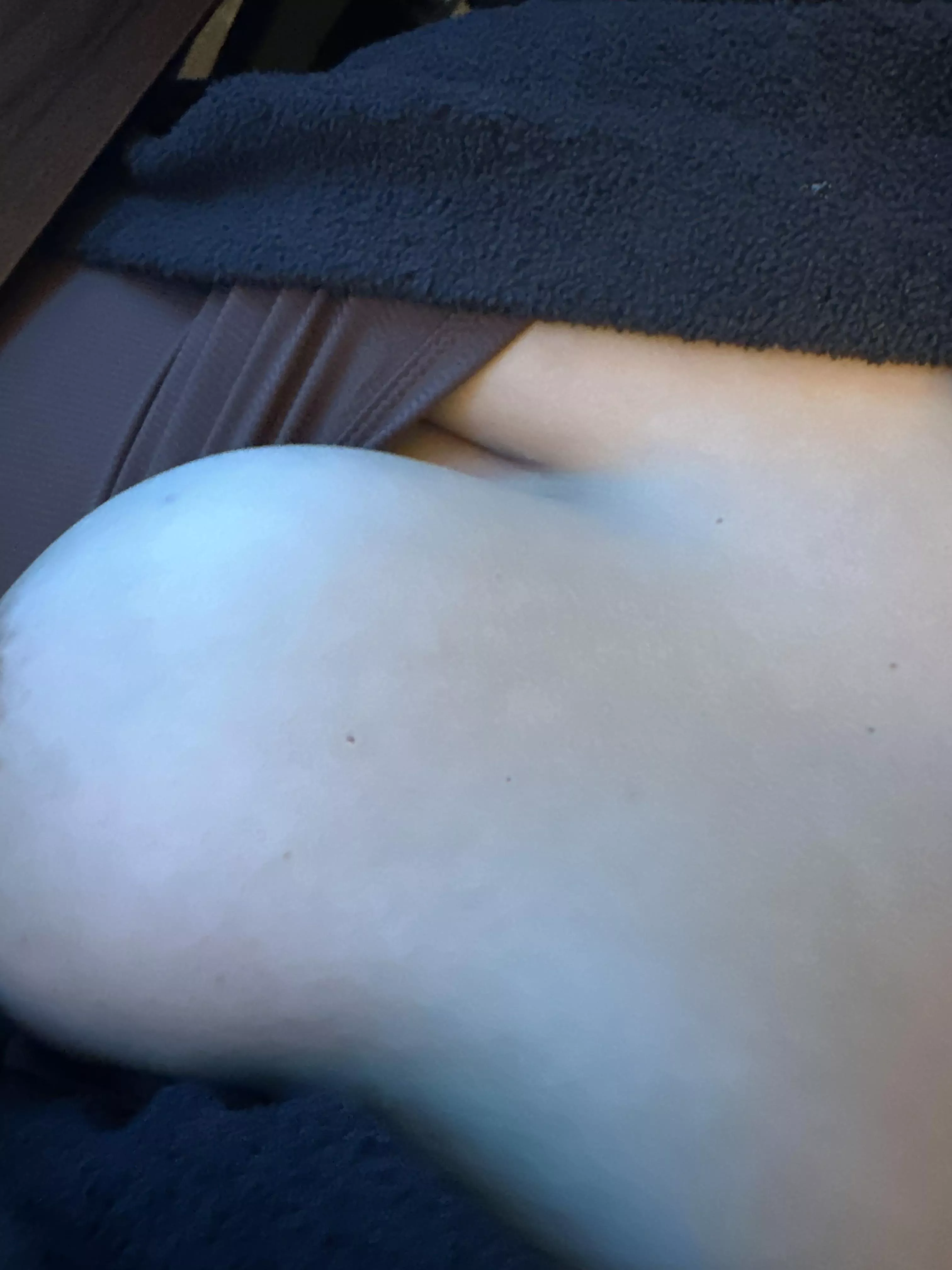 Suck on my tit posted by horchatayams